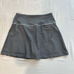 Abercrombie YPB Gingham black and white skort medium